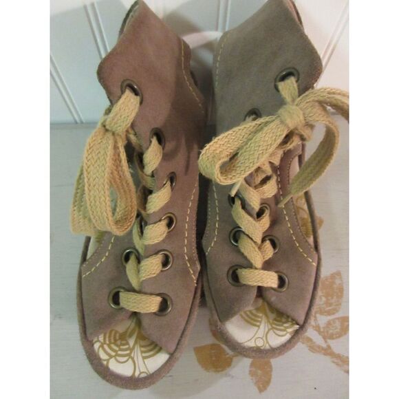 Fly London suede shoes sz 38 or 7-7.5 - Picture 3 of 5